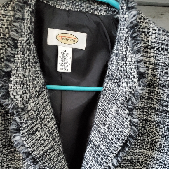 Talbots Size 4 Winter Blazer - Picture 2 of 7